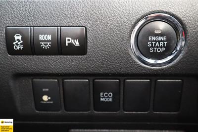 2013 Toyota Vellfire - Thumbnail
