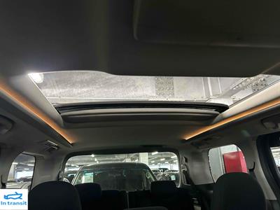 2013 Toyota Vellfire - Thumbnail