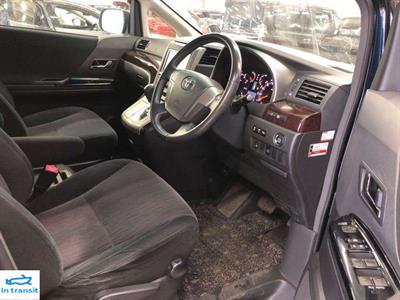 2013 Toyota Vellfire - Thumbnail