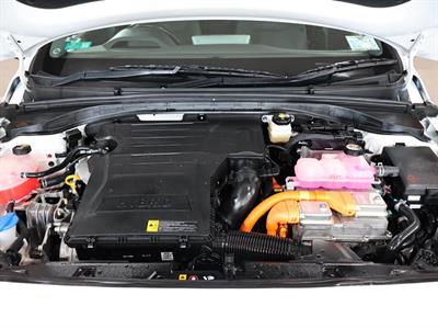 2022 Hyundai IONIQ - Thumbnail