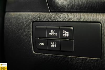 2014 Mazda Axela - Thumbnail