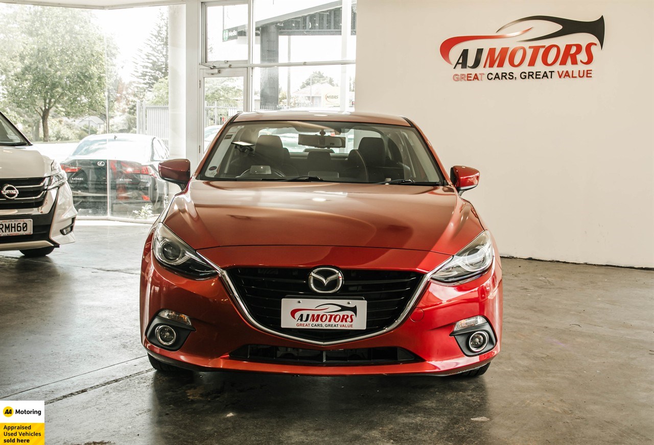 2014 Mazda Axela