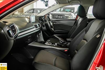 2014 Mazda Axela - Thumbnail