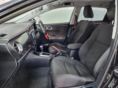 2014 Toyota Auris - Thumbnail