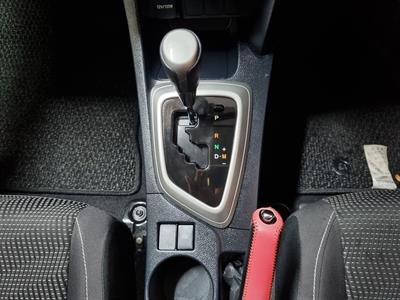 2014 Toyota Auris - Thumbnail