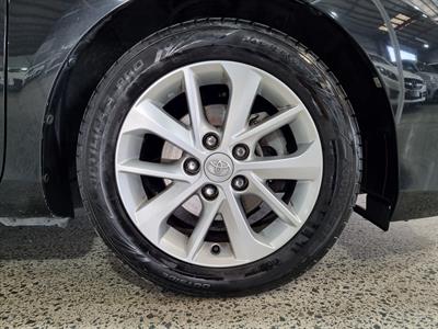 2014 Toyota Auris - Thumbnail