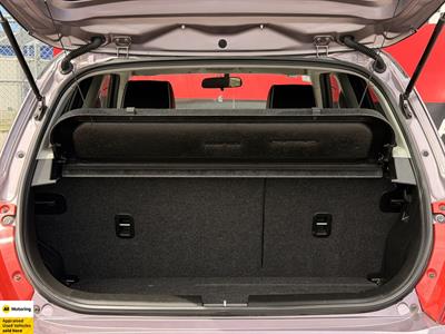 2017 Suzuki Swift - Thumbnail