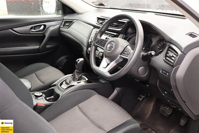 2021 Nissan X-Trail - Thumbnail