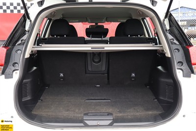 2021 Nissan X-Trail - Thumbnail