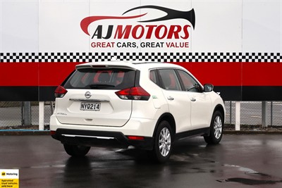 2021 Nissan X-Trail - Thumbnail