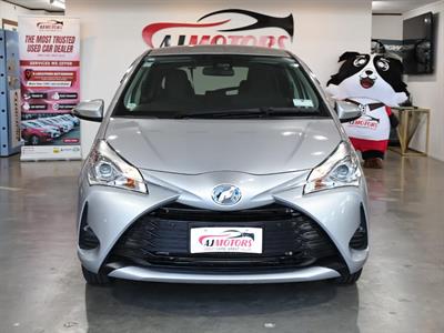 2019 Toyota Vitz - Thumbnail