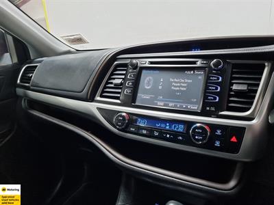 2018 Toyota Highlander - Thumbnail