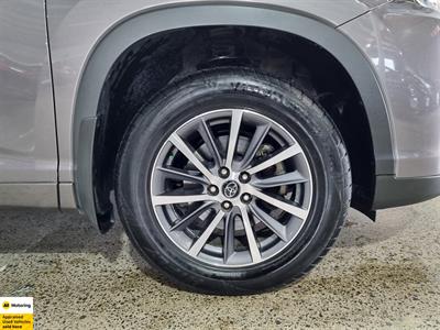 2018 Toyota Highlander - Thumbnail