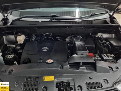 2018 Toyota Highlander - Thumbnail