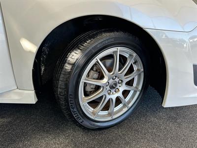 2012 Subaru Legacy - Thumbnail