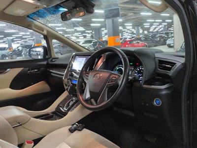 2021 Toyota Alphard - Thumbnail