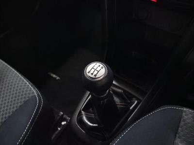 2015 Suzuki Swift - Thumbnail