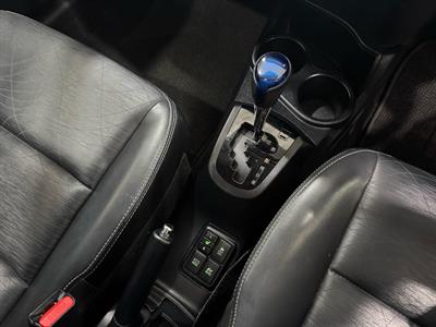 2015 Toyota Aqua - Thumbnail