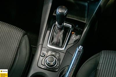 2014 Mazda Axela - Thumbnail