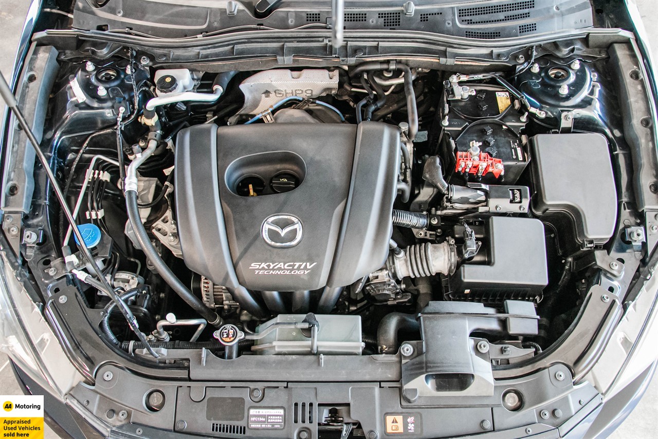 2014 Mazda Axela