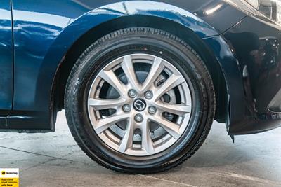 2014 Mazda Axela - Thumbnail