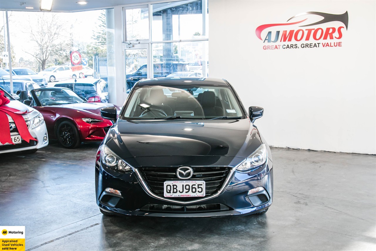 2014 Mazda Axela