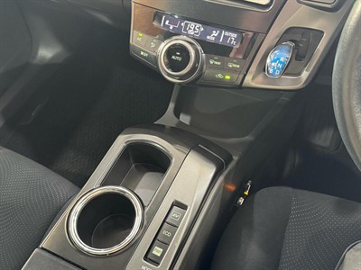 2013 Toyota Prius - Thumbnail