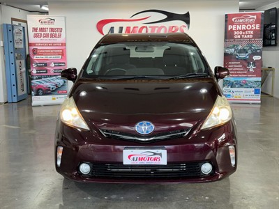 2013 Toyota Prius - Thumbnail