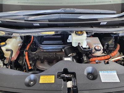 2012 Toyota Vellfire - Thumbnail