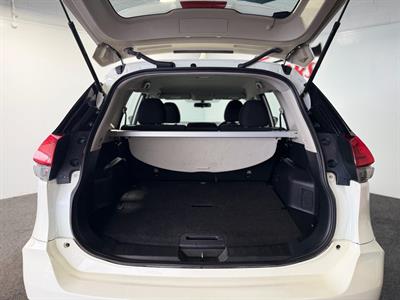 2022 Nissan X-Trail - Thumbnail