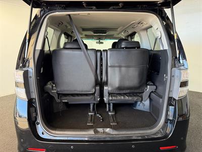 2012 Toyota Vellfire - Thumbnail