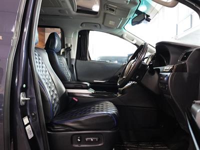 2012 Toyota Alphard - Thumbnail