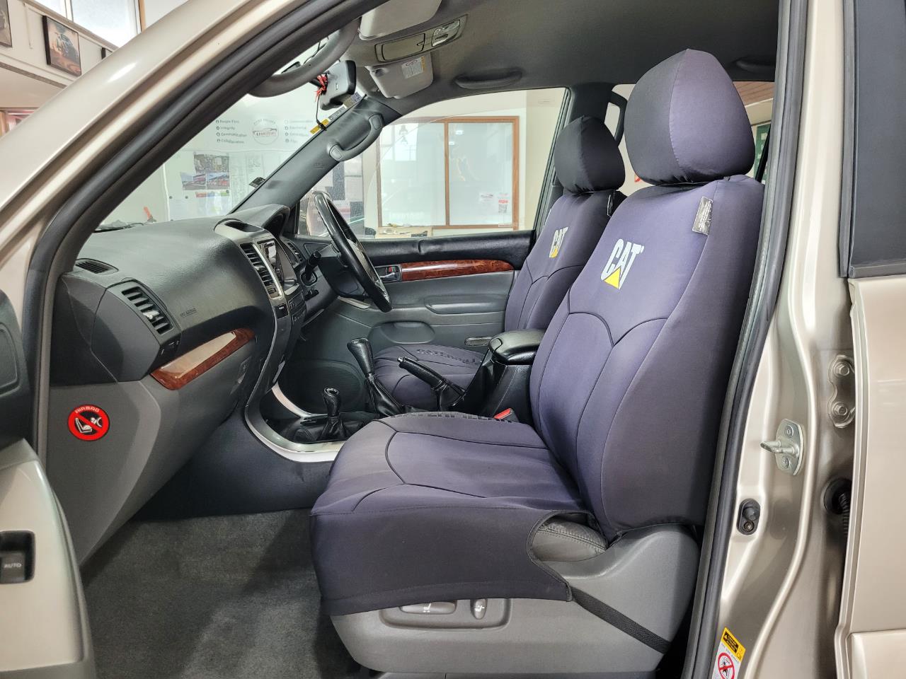 2004 Toyota Land Cruiser Prado