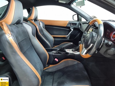 2015 Toyota 86 - Thumbnail