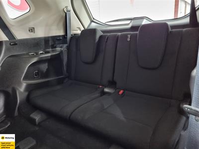 2022 Nissan X-Trail - Thumbnail