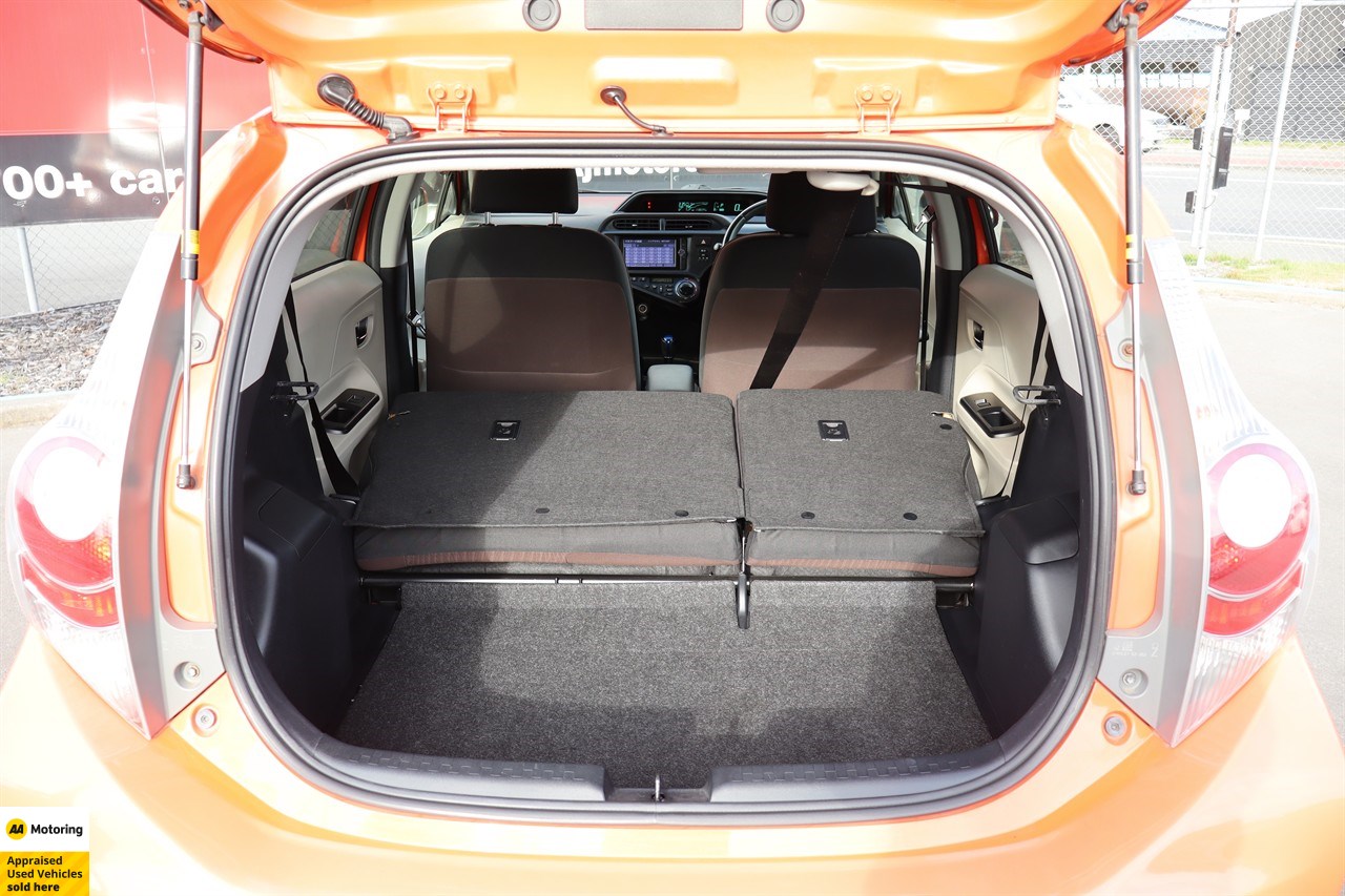 2013 Toyota Aqua