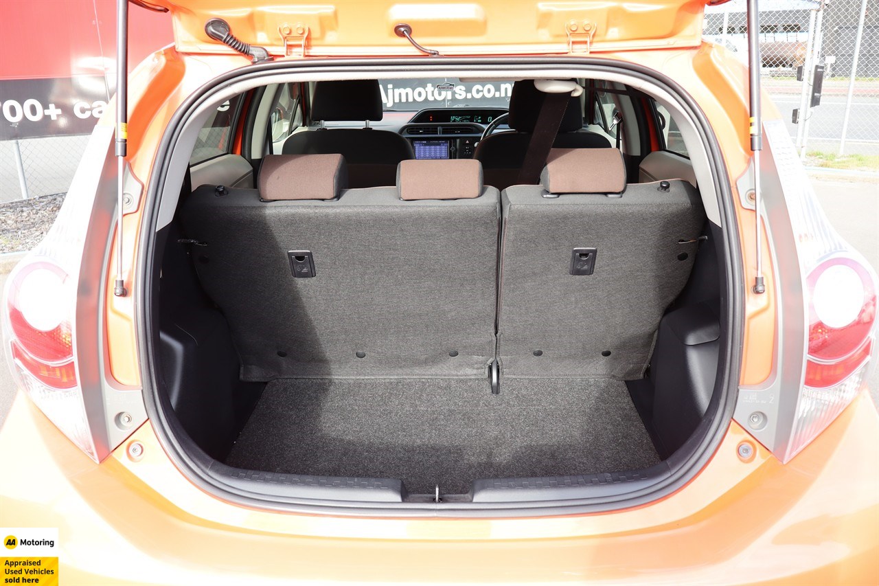 2013 Toyota Aqua