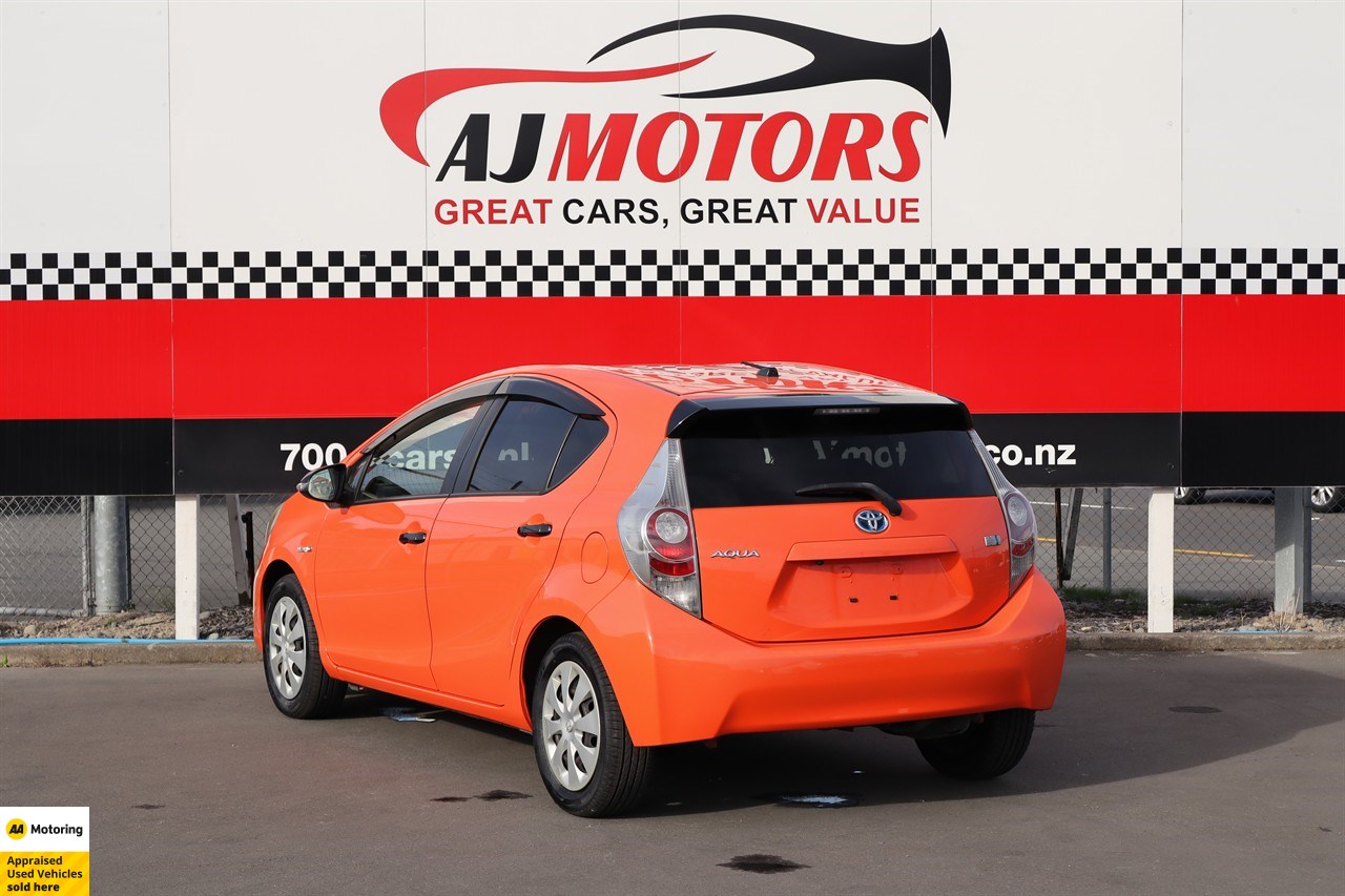 2013 Toyota Aqua