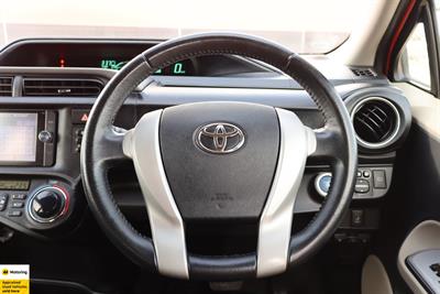 2013 Toyota Aqua - Thumbnail