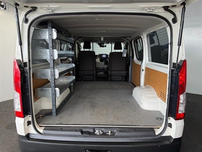 2020 Toyota Hiace - Thumbnail