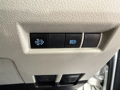 2020 Toyota Hiace - Thumbnail