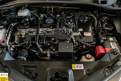 2020 Toyota C-HR - Thumbnail