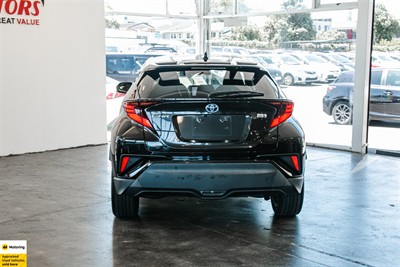 2020 Toyota C-HR - Thumbnail
