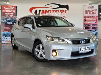 2012 Lexus CT 200h - Thumbnail