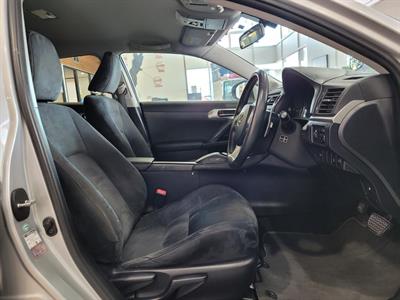 2012 Lexus CT 200h - Thumbnail