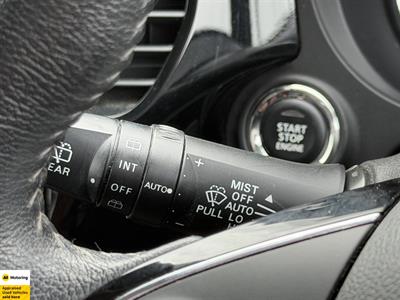 2022 Mitsubishi Outlander - Thumbnail