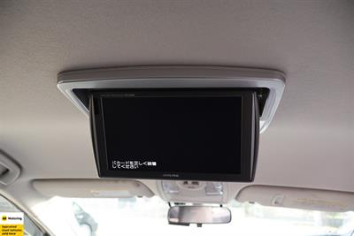 2012 Toyota Prius - Thumbnail