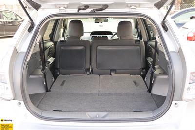 2012 Toyota Prius - Thumbnail