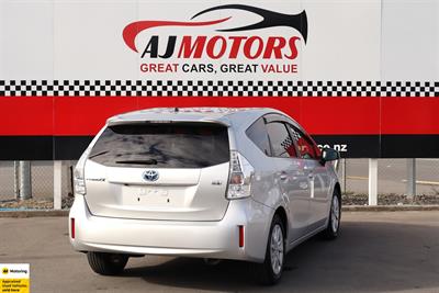 2012 Toyota Prius - Thumbnail