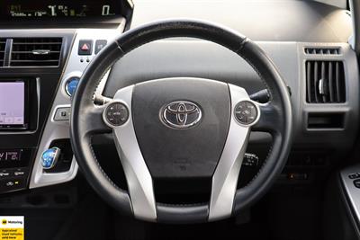 2012 Toyota Prius - Thumbnail